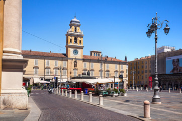 Fototapeta na wymiar Piazza Garibaldi. Parma
