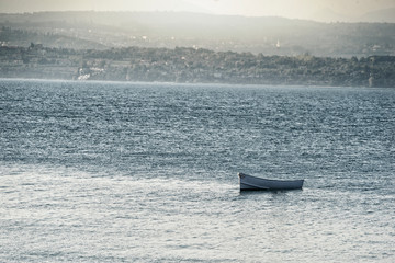 Der Alte mann und das Meer.