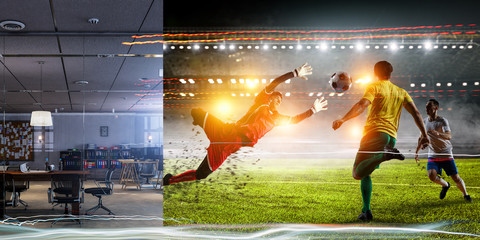 Real room vs virtual reality stadium football game