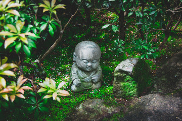 Little Buddha II / resting