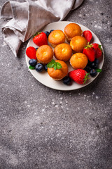 Summer mini cupcakes with berry