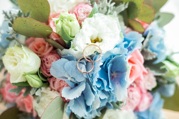  Bridal bouquet with rings, wedding