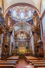 Obraz premium QUERETARO, MEXICO: OCTOBER 3, 2016: Interior of Templo de Santa Rosa de Viterbo church in Queretaro, Mexico