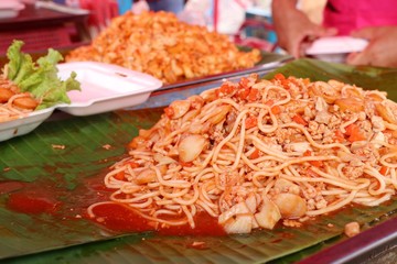 Tasty spaghetti at street food