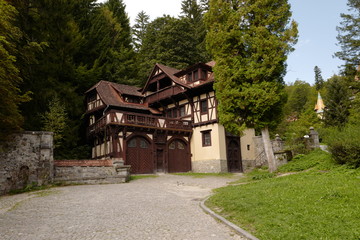 knights house village