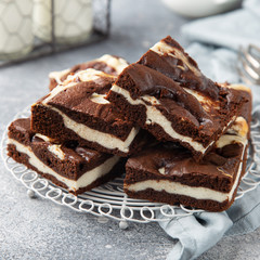 delicious cheesecake chocolate brownies