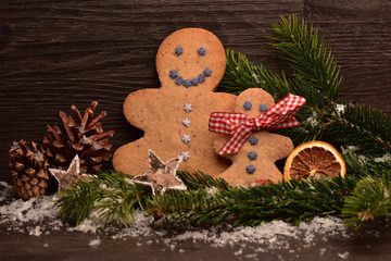 Weihnachtsplätzchen Männchen und Weihnachtsdekoration