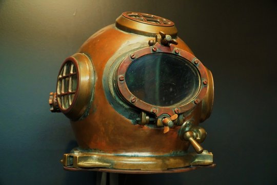 Tauchhelm