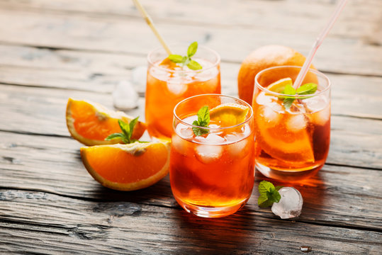 Aperol Spritz With Orange