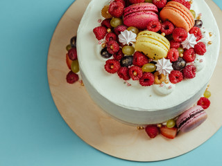 top view of naked cake with fresh berries