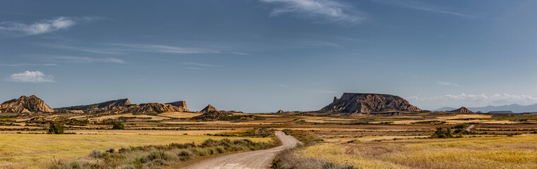 Strasse in der Halbwüste Banderas Reales Navarra