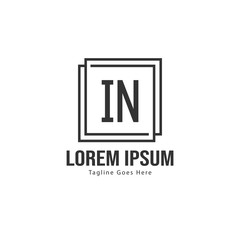 Obraz premium Initial IN logo template with modern frame. Minimalist IN letter logo vector illustration