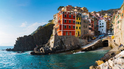 Fototapeta na wymiar Riomaggiore 1 of 5 fishing village of Cinque Terre, coastline of Liguria in La Spezia, Italy