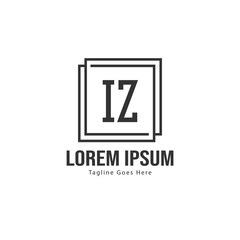 Obraz premium Initial IZ logo template with modern frame. Minimalist IZ letter logo vector illustration