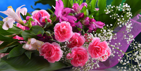 Composition with bouquet of freshly cut flowers