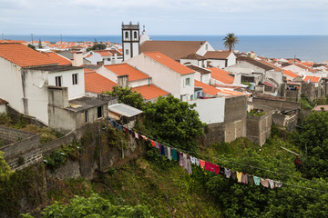 Obraz premium Laundry and a valley, Maia, Sao Miguel