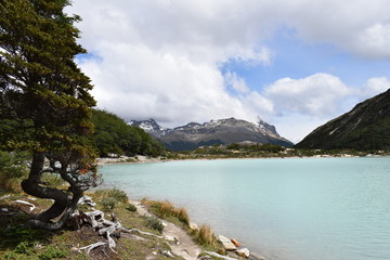 Vista de la laguna Esmeralda en Ushuaia