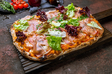 pizza with Parma ham on the Rome Dough, pinsa