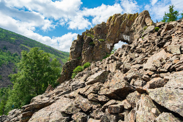 rocks in the mountains alkhanay