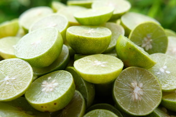 slices of lime