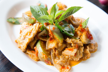 Stir fried pork belly with red curry