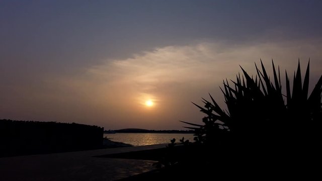 DAY TO NIGHT - TIME LAPSE VIDEO