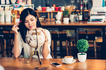 Lifestyle freelance woman he has travel planning after end work