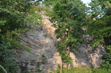 charakter, Szydłów , skały , krajobraz, opoka, drzew, góra, niebo, bory, kamienie, zieleń, blękit, lato, góra, woda, drzew, park, rzeka, podróż, górka, chmura, odsłon, opoka, gras, klif, außenaufnahme © Szymon