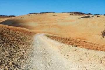 hiking path to the summit towards sandy Montana Blanca