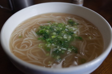 日本の美味しい手作りの麺類