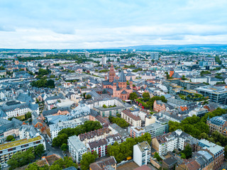 Fototapeta na wymiar Mainz cathedral aerial view, Germany