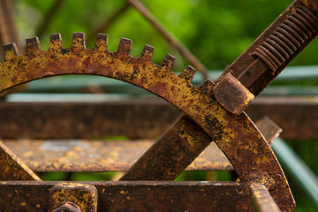 semicircle shape of rusty object
