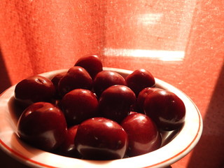 Cherries © lberlik