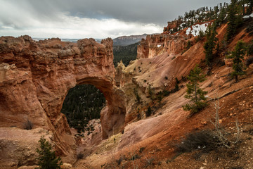 natural arch at bryce national park