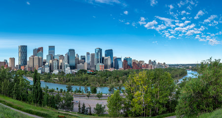 Fototapeta premium Panoramic view of Calgary's skyline on a summer day.