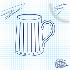 Wooden beer mug line sketch icon isolated on white background. Vector Illustration