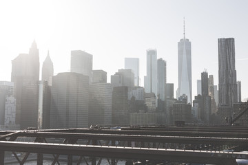 New York Skyline von Brooklyn Bridge Sonnenschein Goldene Stunde