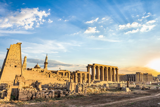 Karnak temple at sunrise