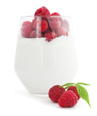 Yogurt and fresh raspberry