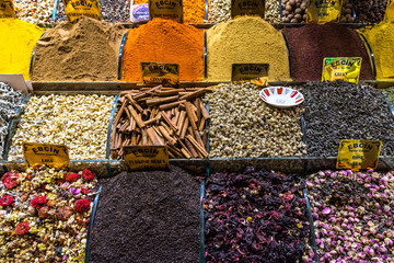 Colorful heap of spices on sale at Istanbul Spice Bazaar (Egyptian Bazaar), Turkey