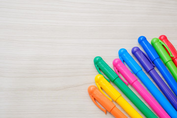 写真素材：カラーペン　水性クレヨン　サインペン　カラフル