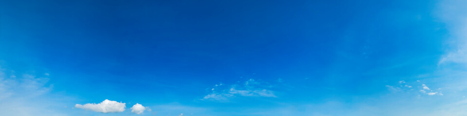 Panorama sky with cloud on a sunny day. Beautiful cirrus cloud.