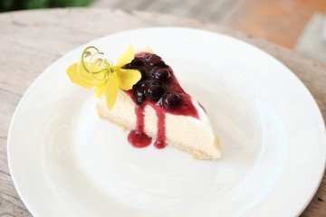 cake fruit sweet