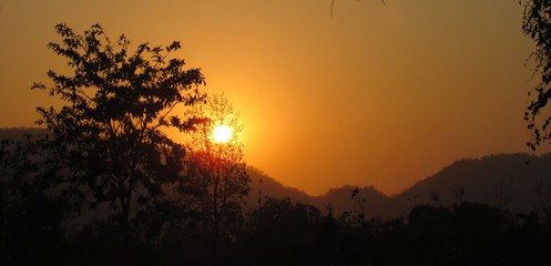 Fototapeta premium sunset in the mountains