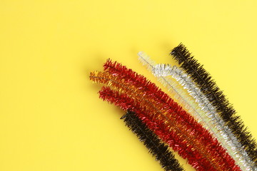 pipe cleaners to make crafts