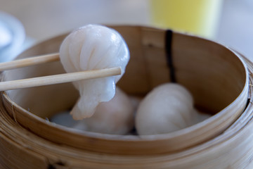 chinese style shrimp dumpling on the basket