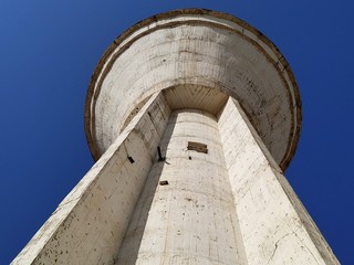 Torre blanco en Punta Umbría provincia de Huelva, España