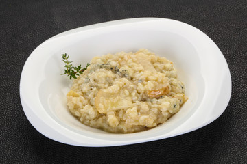 Risotto with pear and gorgonzola