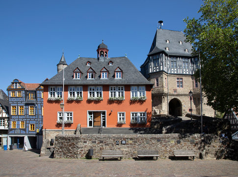 market place in Idstein with half timbered houses and town hall