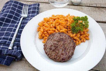 steak et pâtes